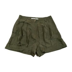 Diane von Furstenberg DVF Olive Green 100% Silk Pleated Shorts - (Size 6)